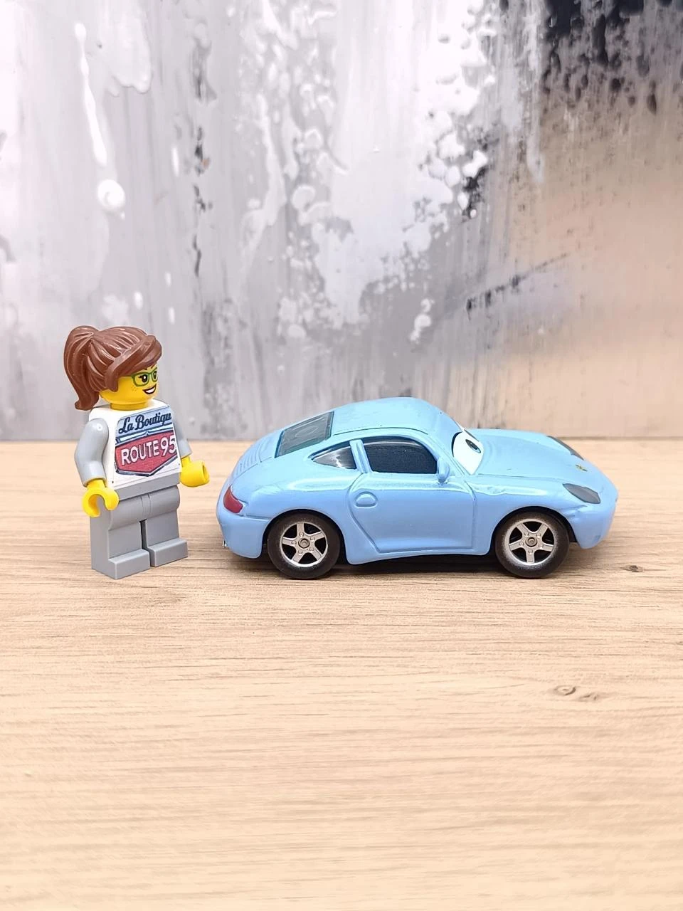 Carro Cars Sully - Brinquedo novo (CES13) – photo 3